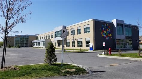 école rose des vents brossard